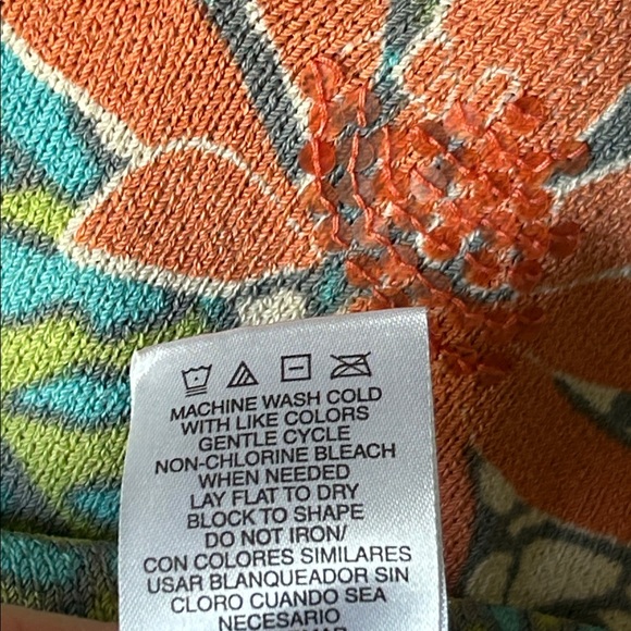 Sigrid Olsen Sport Sequined Tropical Floral Knit Sweater w MEASUREMENTS Medium - Picture 9 of 11
